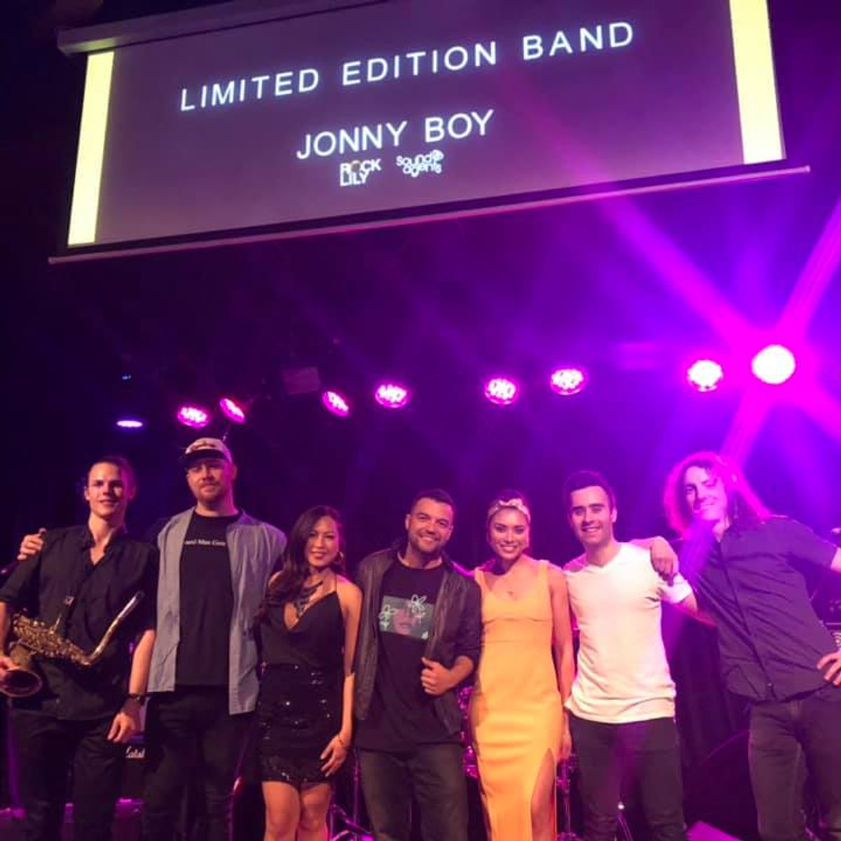 Limited Edition Band 8
