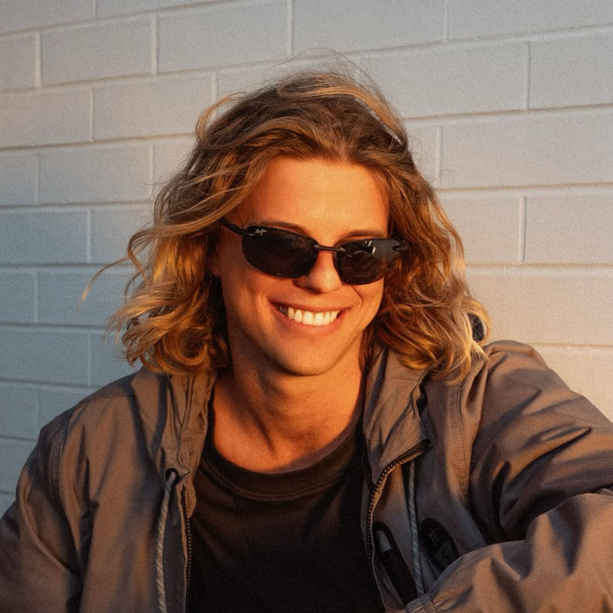 Alex Hayes 4