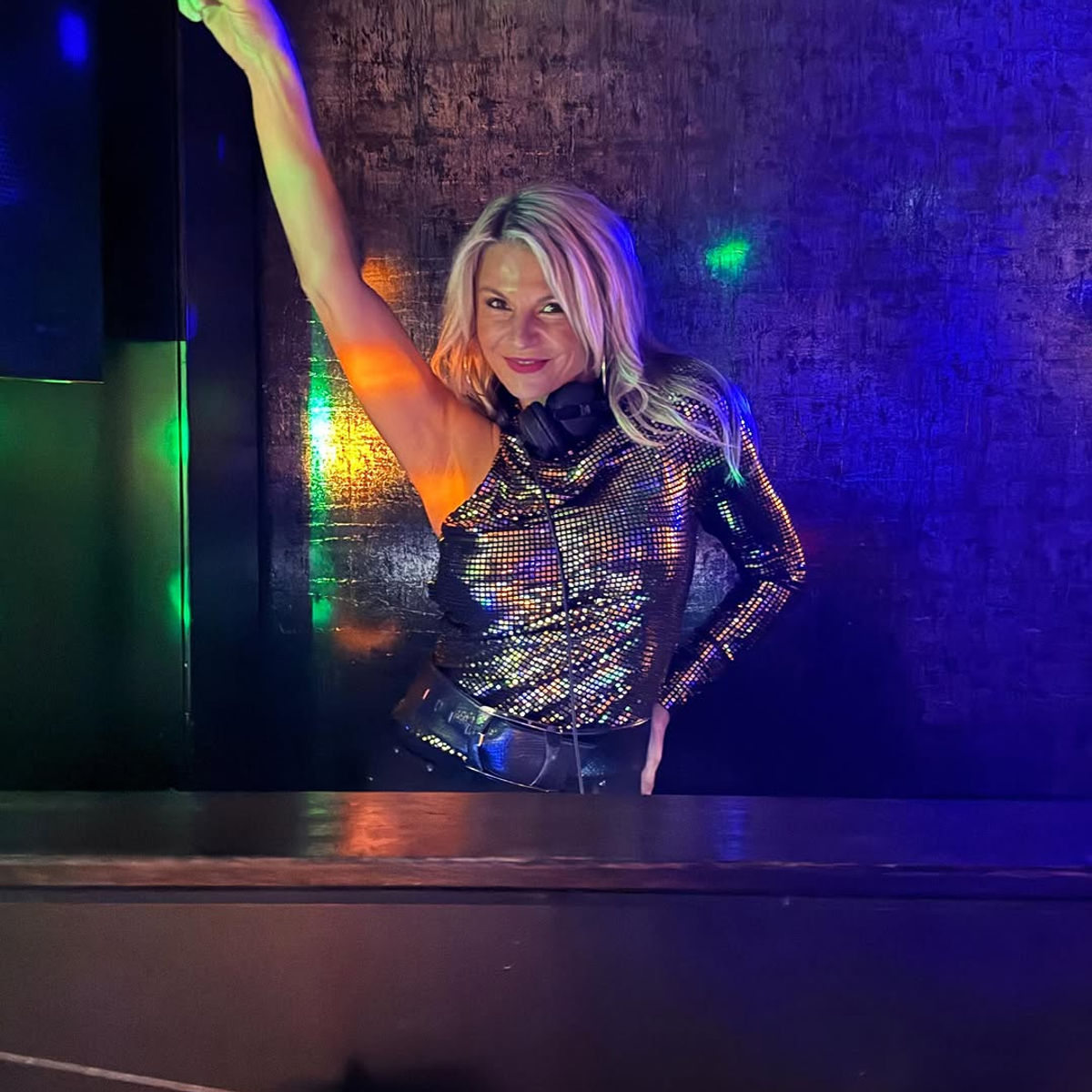 Nikki Pratt 2