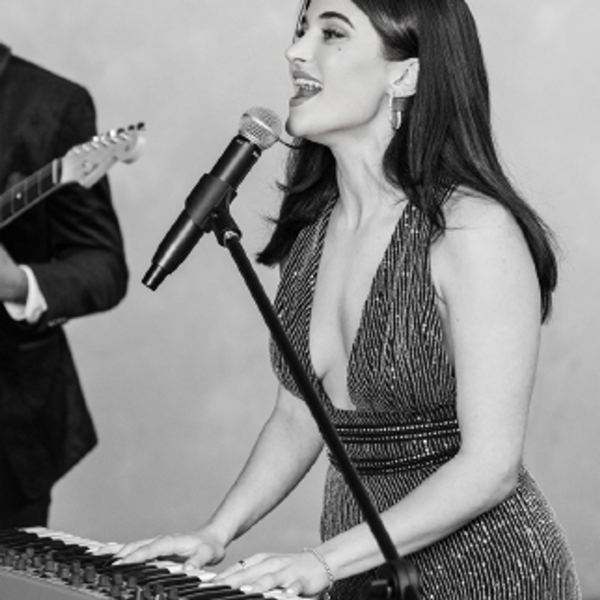 Jess Aiezza 5